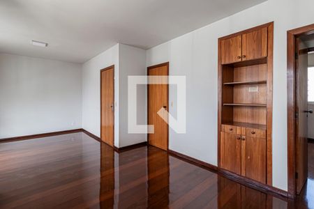 Sala de apartamento à venda com 2 quartos, 100m² em Funcionários, Belo Horizonte