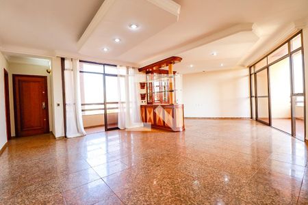 Sala de apartamento para alugar com 4 quartos, 171m² em Centro, Ribeirão Preto