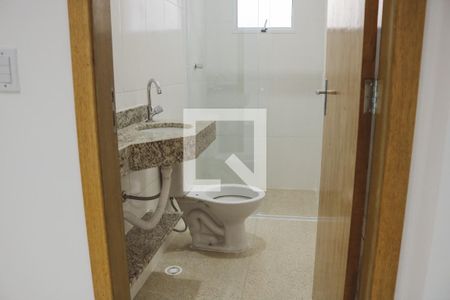 Banheiro de apartamento à venda com 1 quarto, 35m² em Vila Isolina Mazzei, São Paulo