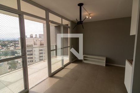 Sala de kitnet/studio para alugar com 1 quarto, 35m² em Real Parque, São Paulo