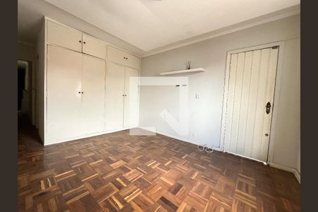 Suite  de casa à venda com 3 quartos, 150m² em Vila Alexandria, São Paulo