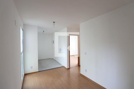 Sala de apartamento para alugar com 2 quartos, 42m² em Barro Vermelho, São Gonçalo