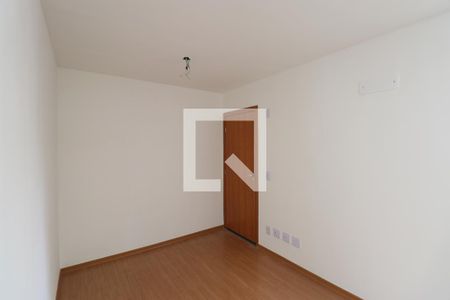 Sala de apartamento para alugar com 2 quartos, 42m² em Barro Vermelho, São Gonçalo