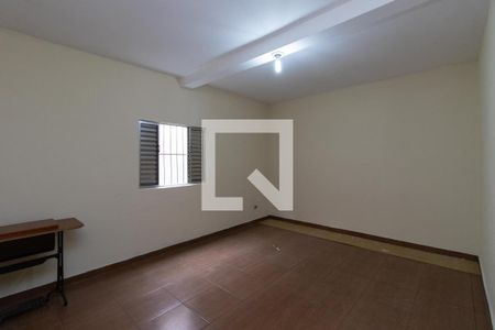 Quarto 1 de casa para alugar com 2 quartos, 55m² em Vila Paulistana, São Paulo