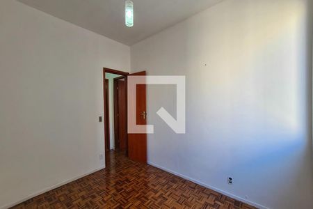 Quarto  de apartamento para alugar com 2 quartos, 65m² em Cascadura, Rio de Janeiro