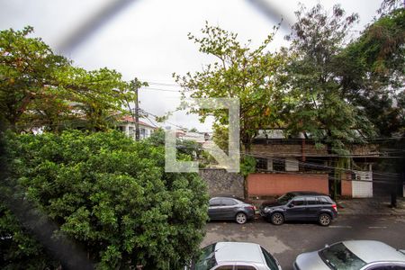 Vista da Sala de casa de condomínio à venda com 2 quartos, 70m² em São Francisco, Niterói
