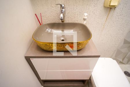 Casa de condomínio para alugar com 478m², 4 quartos e 6 vagas Casa de condomínio para alugar com 478m², 4 quartos e 6 vagasLavabo