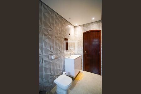 Casa de condomínio para alugar com 478m², 4 quartos e 6 vagas Casa de condomínio para alugar com 478m², 4 quartos e 6 vagasBanheiro