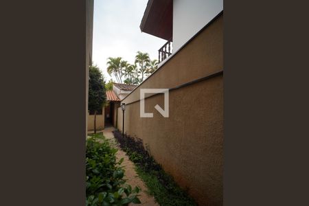 Casa de condomínio para alugar com 478m², 4 quartos e 6 vagas Casa de condomínio para alugar com 478m², 4 quartos e 6 vagasÁrea de Serviço