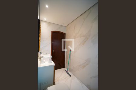 Casa de condomínio para alugar com 478m², 4 quartos e 6 vagas Casa de condomínio para alugar com 478m², 4 quartos e 6 vagasBanheiro da Suíte