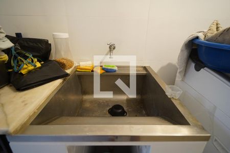 Casa de condomínio para alugar com 478m², 4 quartos e 6 vagas Casa de condomínio para alugar com 478m², 4 quartos e 6 vagasÁrea de Serviço