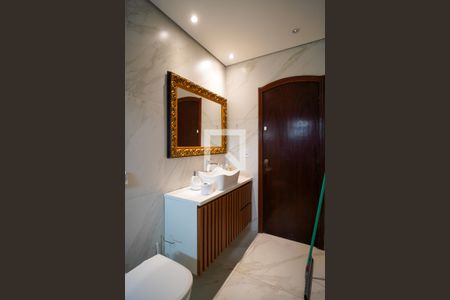 Casa de condomínio para alugar com 478m², 4 quartos e 6 vagas Casa de condomínio para alugar com 478m², 4 quartos e 6 vagasBanheiro da Suíte