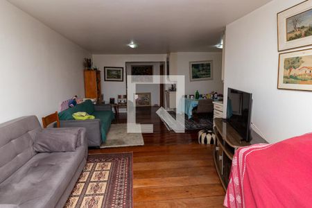 Sala de apartamento à venda com 3 quartos, 126m² em Vila Madalena, São Paulo