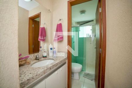 Banheiro  de apartamento à venda com 3 quartos, 152m² em Dona Clara, Belo Horizonte