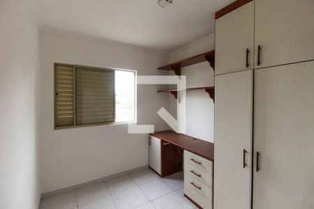 Quarto 1 de apartamento para alugar com 2 quartos, 65m² em Vila Ivone, São Paulo