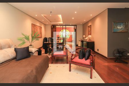 Sala de casa à venda com 3 quartos, 460m² em Vila Mariana, São Paulo