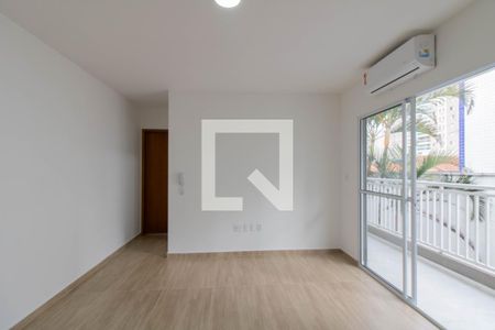 Sala / Cozinha de apartamento à venda com 1 quarto, 42m² em Centro, Guarulhos