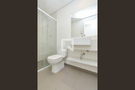 Banheiro de kitnet/studio à venda com 1 quarto, 29m² em Higienópolis, São Paulo