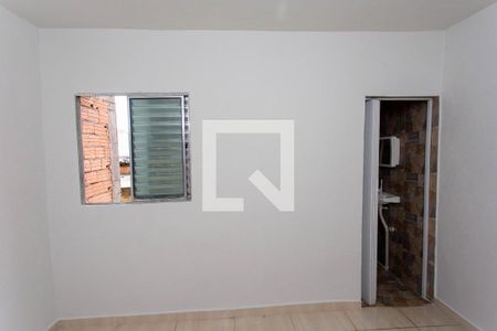 Quarto de casa para alugar com 1 quarto, 50m² em Serraria, Diadema