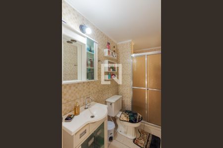 Banheiro de apartamento à venda com 1 quarto, 40m² em Agronomia, Porto Alegre