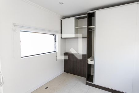 Quarto 2 de apartamento para alugar com 2 quartos, 78m² em Passo D’areia, Porto Alegre