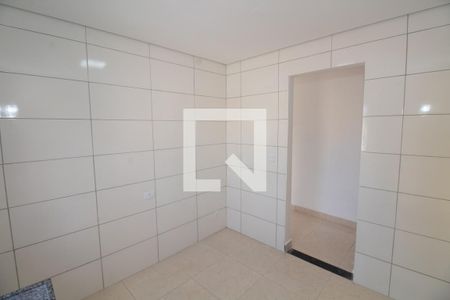 Cozinha de casa para alugar com 1 quarto, 40m² em Vila Fátima, São Paulo