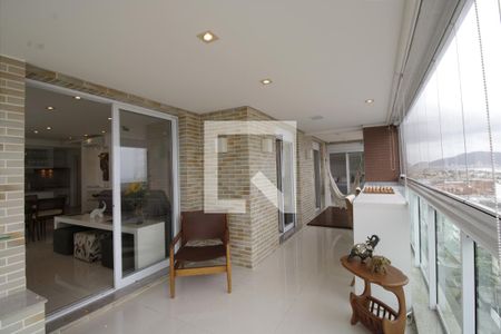 Varanda gourmet de apartamento para alugar com 3 quartos, 170m² em Jardim Belmar, Guarujá