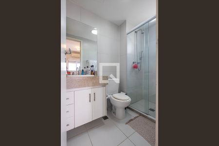 Suíte - Banheiro de apartamento à venda com 2 quartos, 65m² em Sumaré, São Paulo