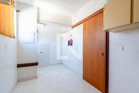 Apartamento à venda com 2 quartos, 69m² em Partenon, Porto Alegre