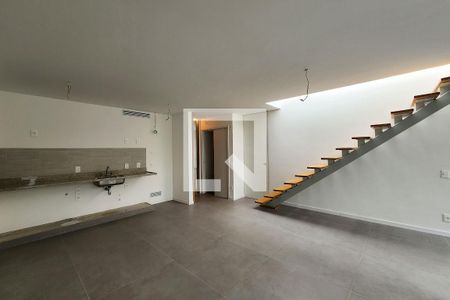 Sala de apartamento para alugar com 2 quartos, 190m² em Humaitá, Rio de Janeiro