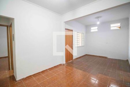 Sala de casa para alugar com 2 quartos, 124m² em Vila Lucy, Goiânia