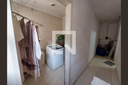 Casa à venda com 149m², 4 quartos e 3 vagas Casa à venda com 149m², 4 quartos e 3 vagasÁrea de Serviço 1
