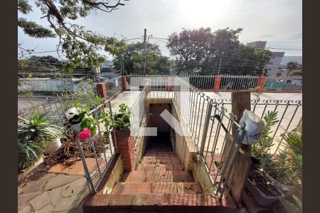 Casa à venda com 149m², 4 quartos e 3 vagas Casa à venda com 149m², 4 quartos e 3 vagasQuintal