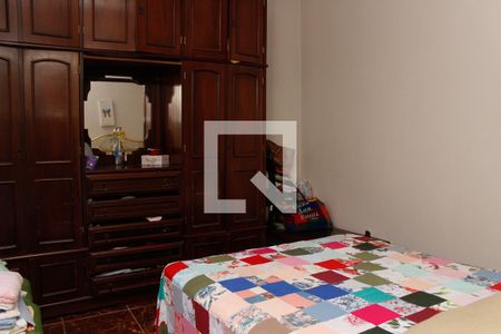 Casa à venda com 149m², 4 quartos e 3 vagas Casa à venda com 149m², 4 quartos e 3 vagasQuarto 3