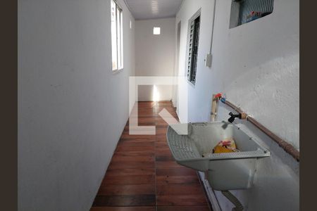 Casa à venda com 149m², 4 quartos e 3 vagas Casa à venda com 149m², 4 quartos e 3 vagasÁrea de Serviço 2