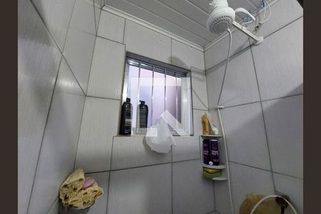 Casa à venda com 149m², 4 quartos e 3 vagas Casa à venda com 149m², 4 quartos e 3 vagasBanheiro 2