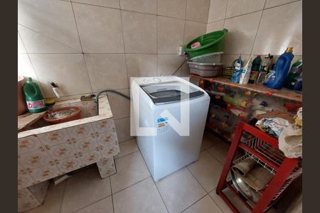 Casa à venda com 149m², 4 quartos e 3 vagas Casa à venda com 149m², 4 quartos e 3 vagasÁrea de Serviço 1