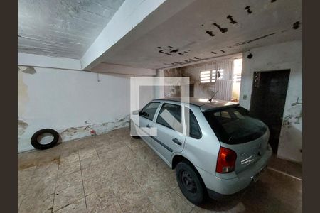 Casa à venda com 149m², 4 quartos e 3 vagas Casa à venda com 149m², 4 quartos e 3 vagasGaragem 2