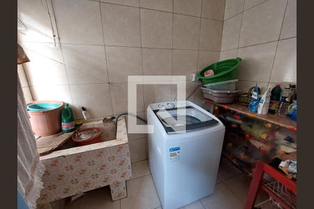 Casa à venda com 149m², 4 quartos e 3 vagas Casa à venda com 149m², 4 quartos e 3 vagasÁrea de Serviço 1