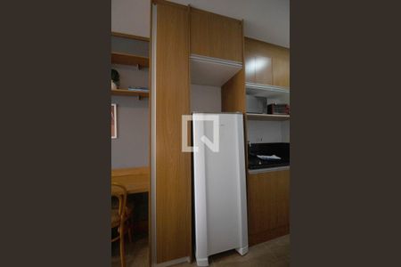 Cozinha de kitnet/studio à venda com 1 quarto, 27m² em Pinheiros, São Paulo