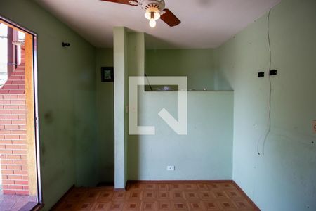 Quarto 2 de casa para alugar com 2 quartos, 125m² em Vila Nova Curuca, São Paulo