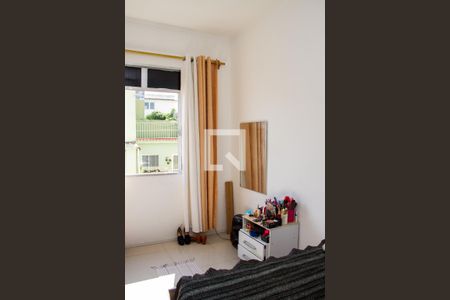 Quarto 02 de apartamento para alugar com 2 quartos, 50m² em Quintino Bocaiuva, Rio de Janeiro