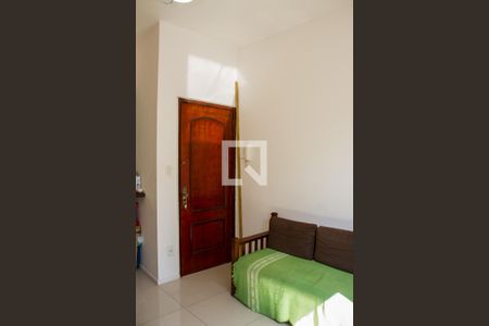 Sala de apartamento para alugar com 2 quartos, 50m² em Quintino Bocaiuva, Rio de Janeiro