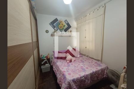 Quarto de casa à venda com 3 quartos, 220m² em Alípio de Melo, Belo Horizonte