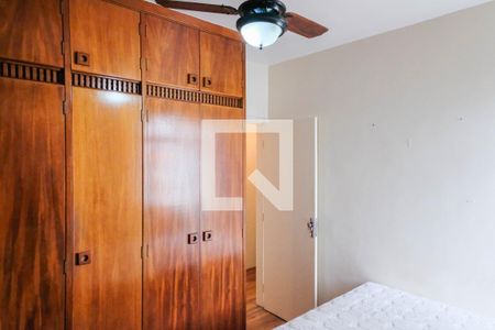 Quarto 1 de apartamento para alugar com 2 quartos, 63m² em Cidade Nova, Belo Horizonte