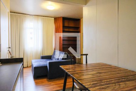 Sala de apartamento para alugar com 2 quartos, 63m² em Cidade Nova, Belo Horizonte