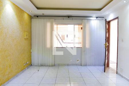 Sala de casa para alugar com 3 quartos, 180m² em Vila Camilópolis, Santo André