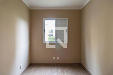 Quarto 1 de apartamento para alugar com 3 quartos, 68m² em Jardim Tupanci, Barueri