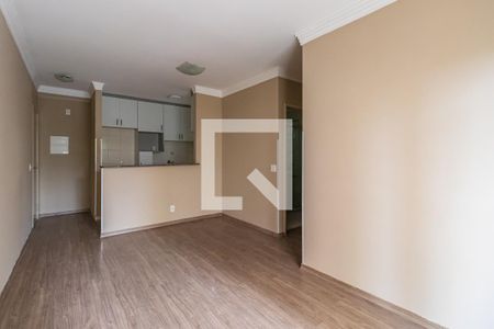 Sala de apartamento para alugar com 3 quartos, 68m² em Jardim Tupanci, Barueri