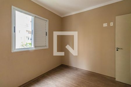 Quarto 2 de apartamento para alugar com 3 quartos, 68m² em Jardim Tupanci, Barueri